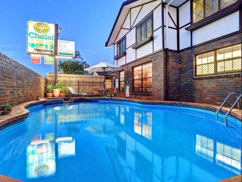 Chalet Motor Inn Bundaberg Dış mekan fotoğraf